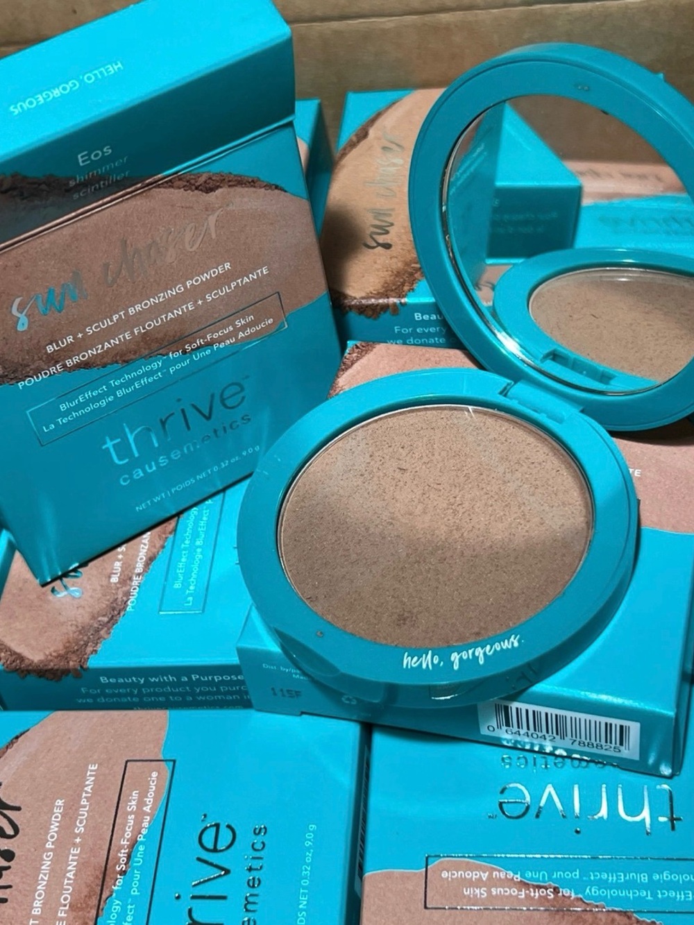 Thrive Causemetics Sun Chaser Eos Shimmer Blur+Sculpt Bronzing